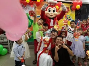 CÔNG ĐOÀN CTY CP SX TM DV MÃ VẠCH NAM VIỆT TỔ CHỨC TRUNG THU CHO TRẺ EM